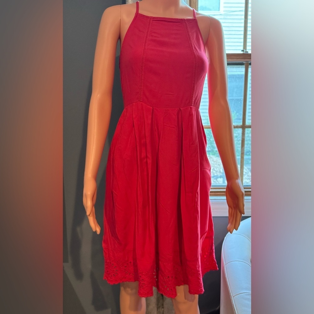 SO Red Halter A-Line Midi Dress‎